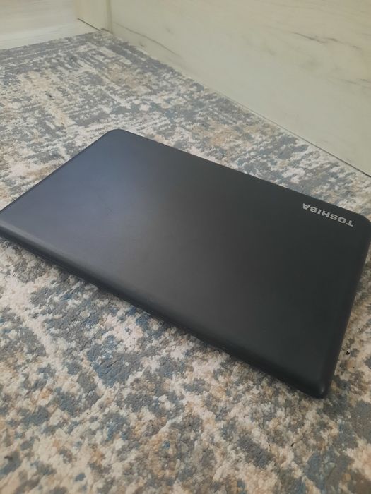 Laptop Toshiba nefunctional