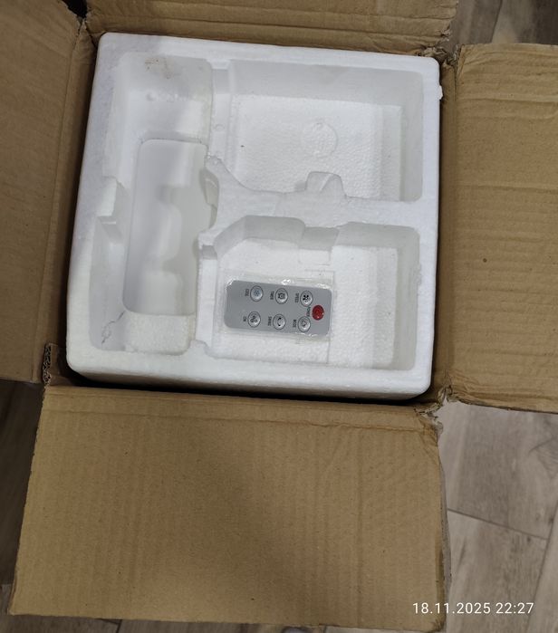 Охладител за въздух Arctic Cube