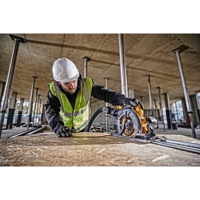 Акумулаторен циркуляр DeWALT DCS579NT, 54V XR FLEXVOLT, 190mm