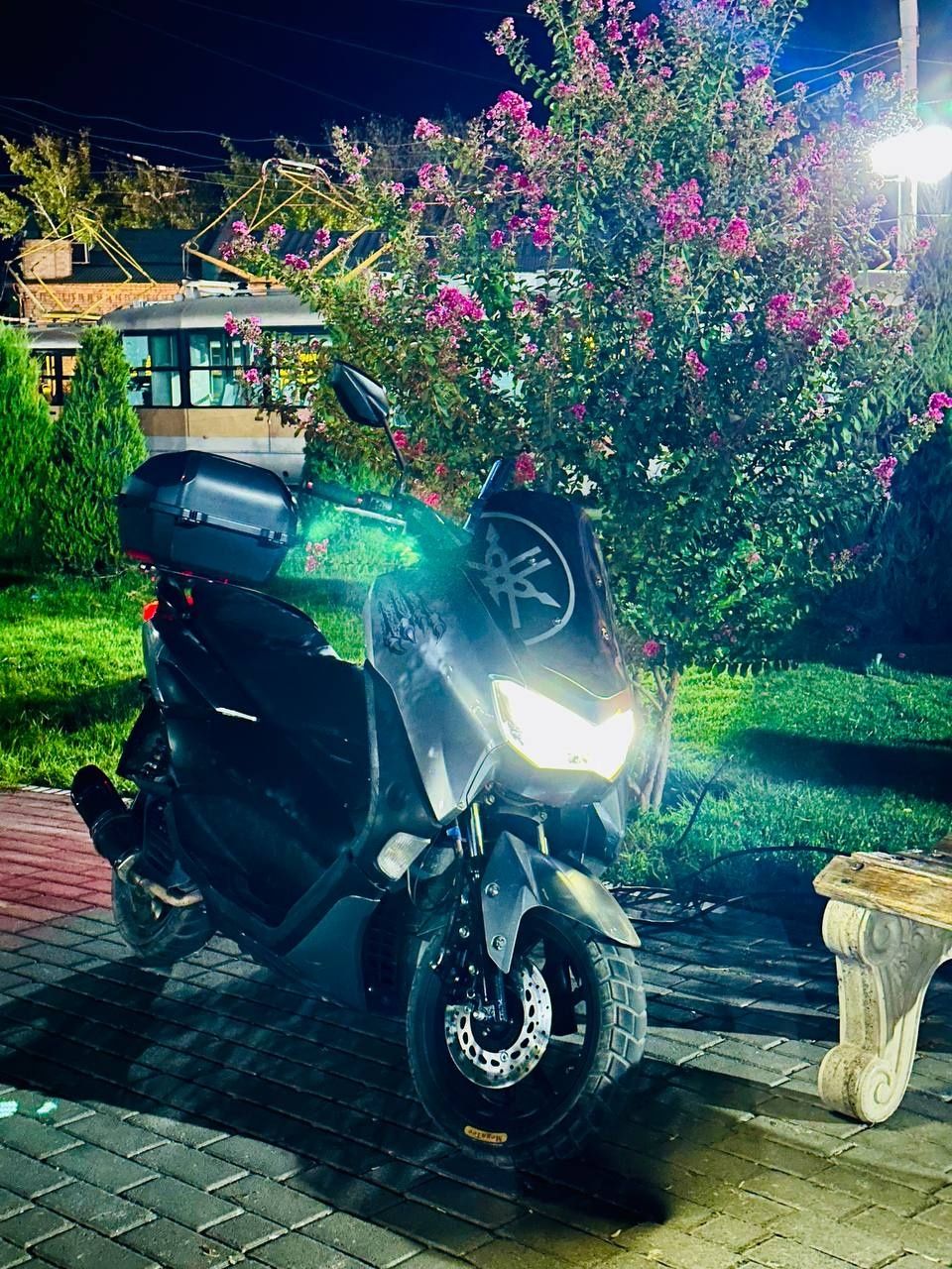 N MAX 175 kubali