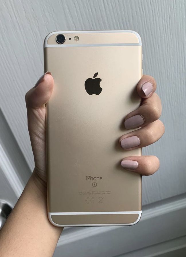 Iphone 6 Plus Gold с много кейсове