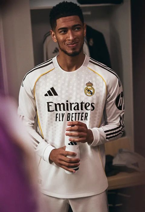 Real Madrid 25/26 player version dizayni – lux copy