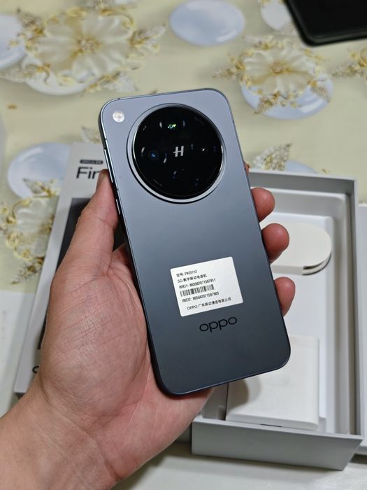 Oppo Find X8 12/256 Gb sotiladi