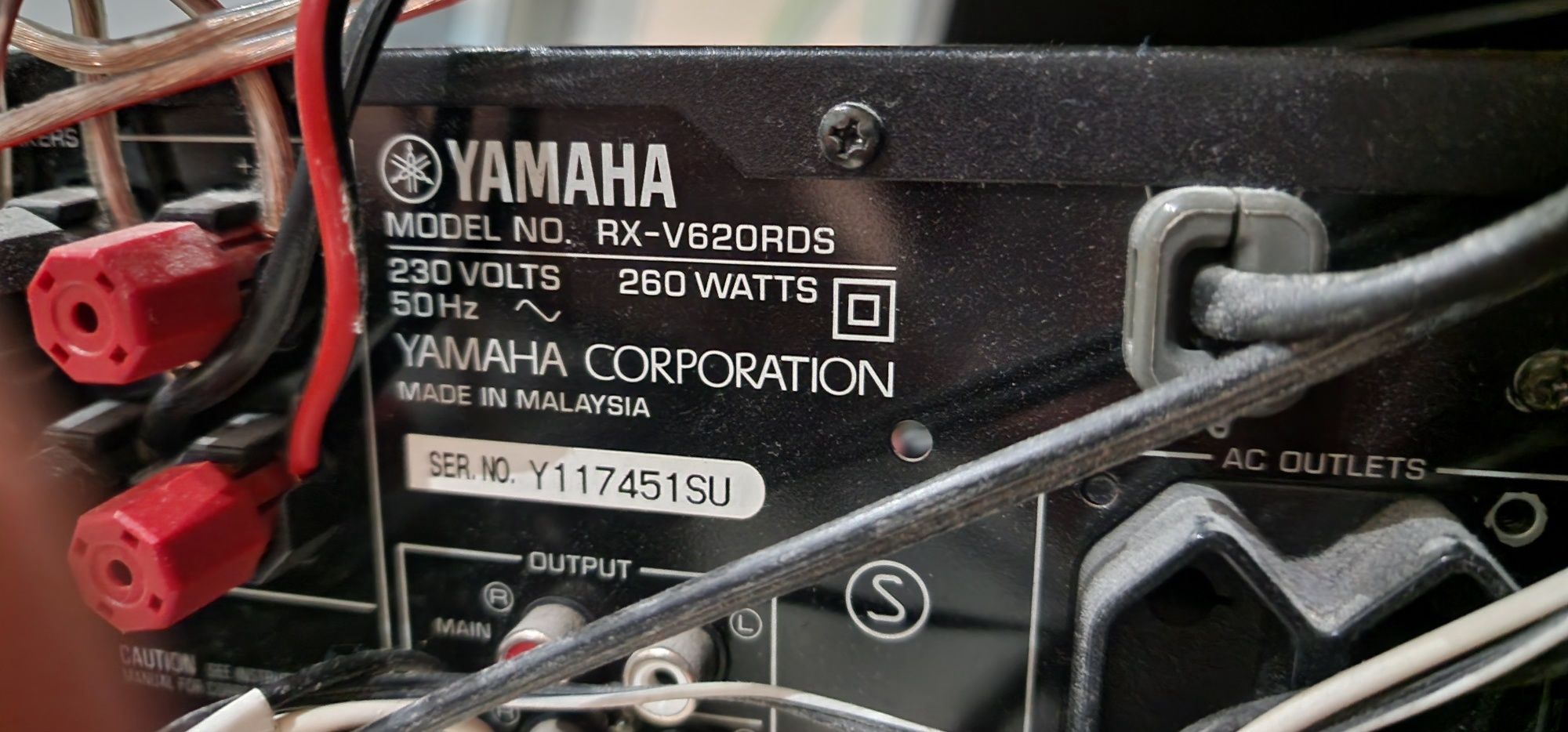 Receiver Yamaha RX-V620RDS