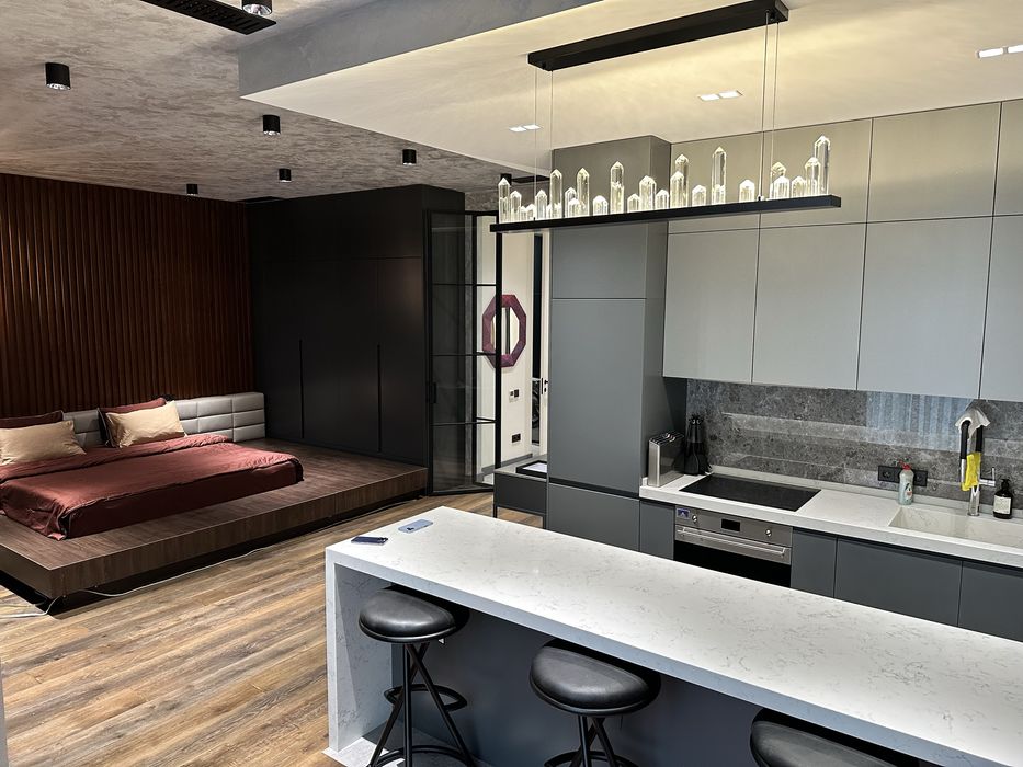 Сдается квартира-студия в Мирабад Авеню Б блок