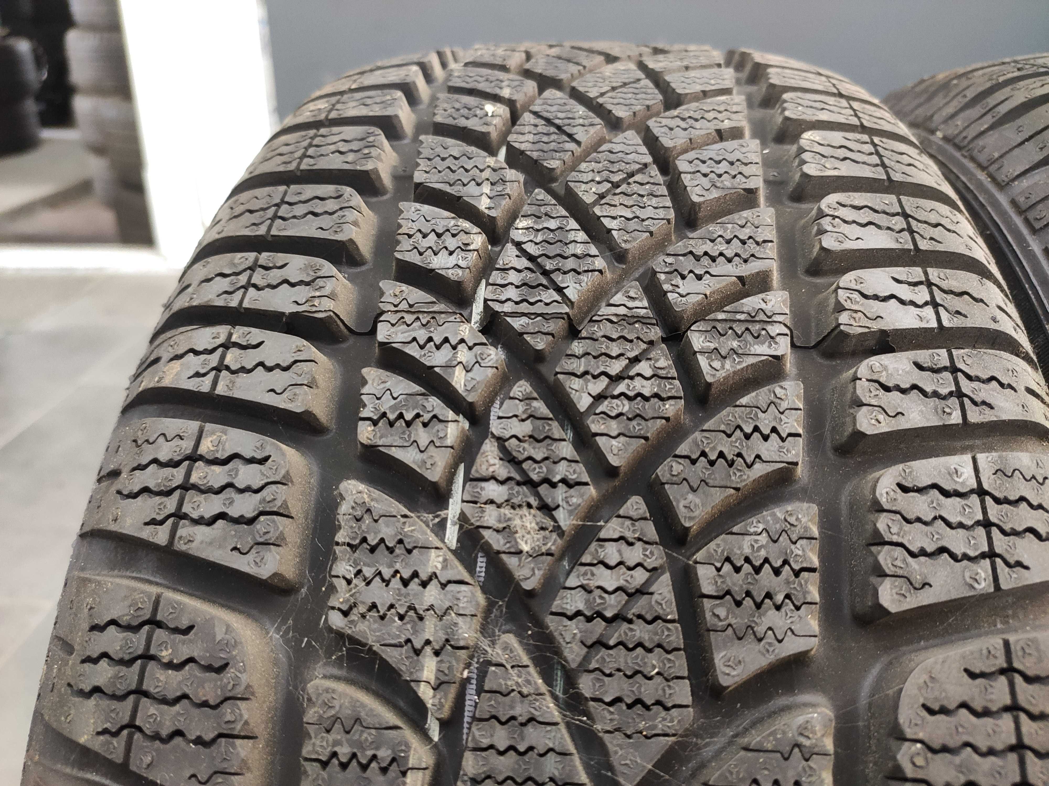 4бр Зимни Гуми 215 55 16 - Dunlop
