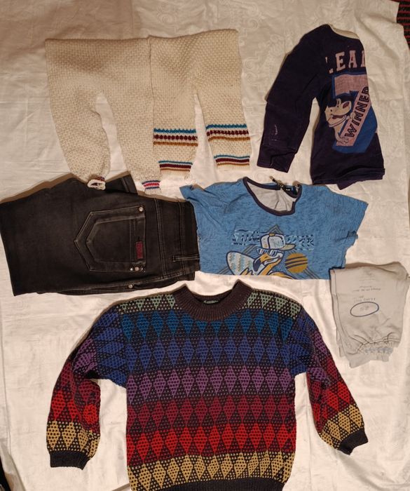 Отдам даром детскую одежду. Болалар учун кийимлар.