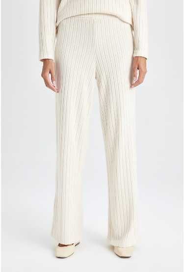 Pantaloni Casual cu Elastic în Talie – Confort și Stil în Orice Ținută