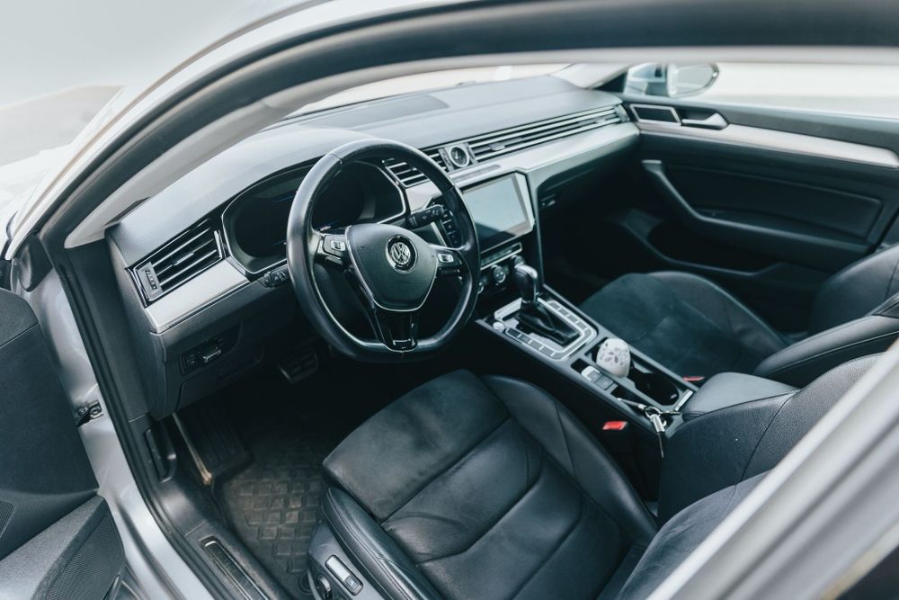 Volkswagen Arteon Elegance 2018 62.000 km
