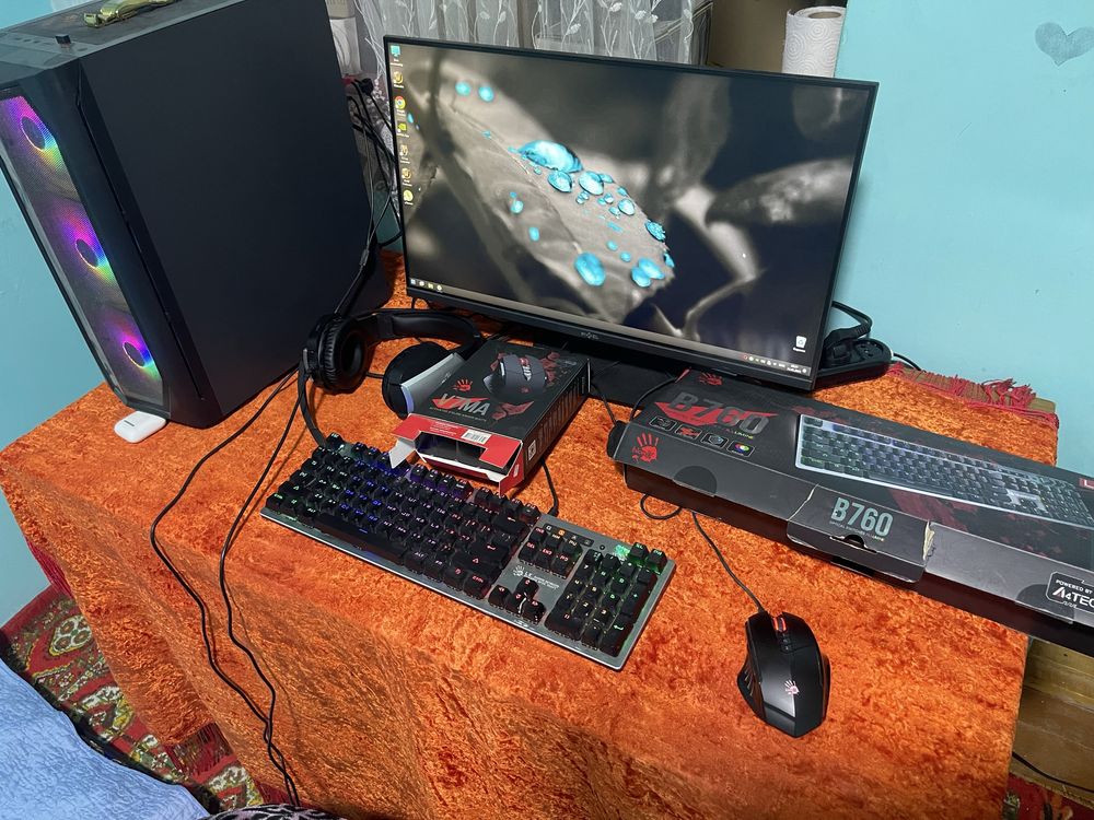 Full gaming Kompyuter sotiladi