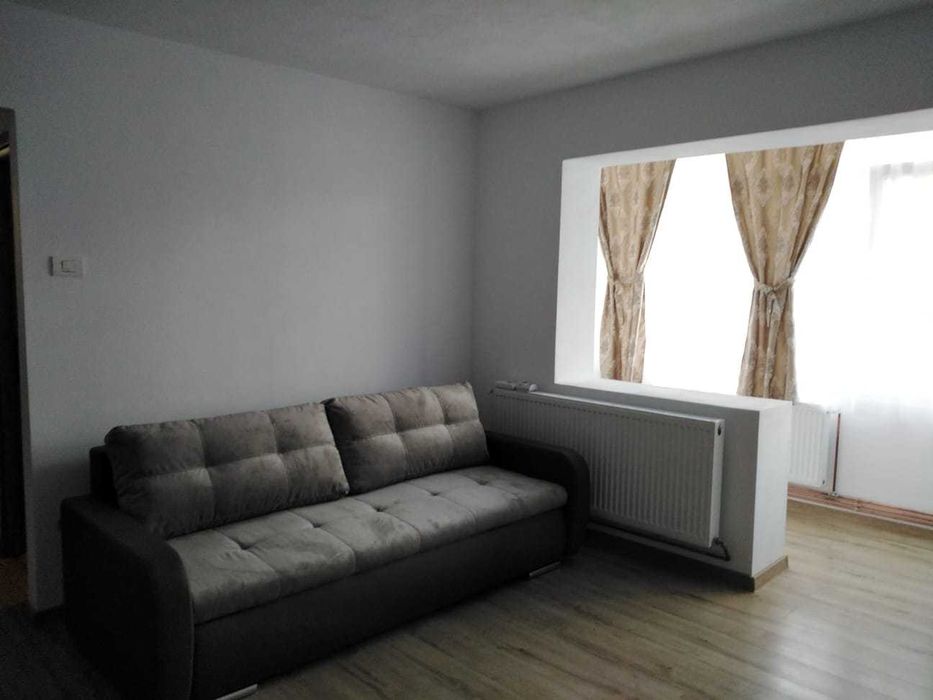 Închiriez apartament 2 camere