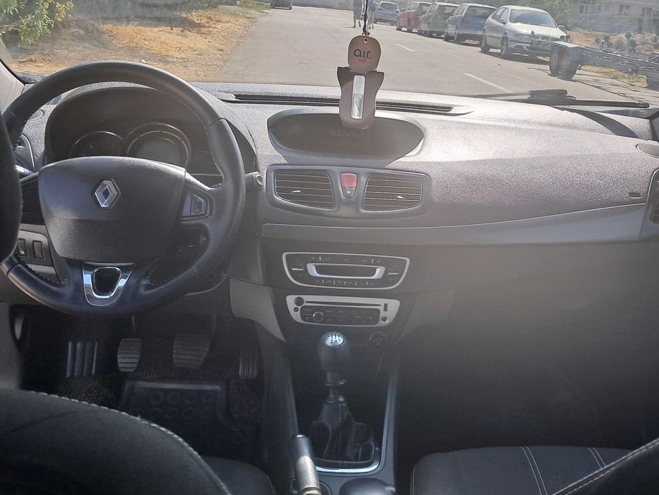 Renault fluence 20115