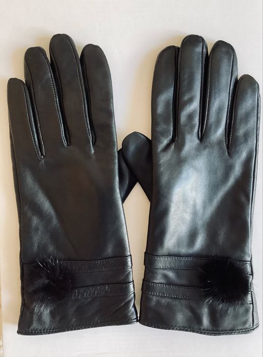 Дамски Ръкавици от Естествена Кожа с Аксесоар от Косъм от Норка