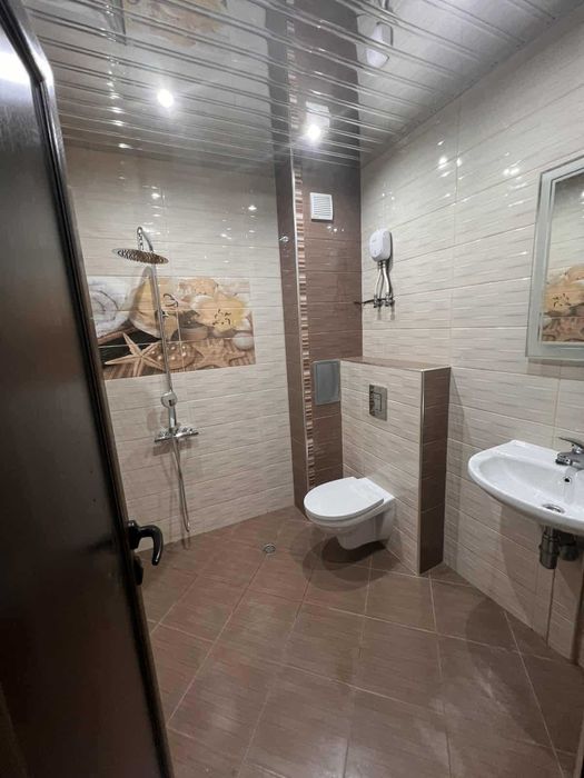 Дава се под наем Тристаен апартамент в София, Надежда 2 - 85 кв.м за 716 € - Снимка #10