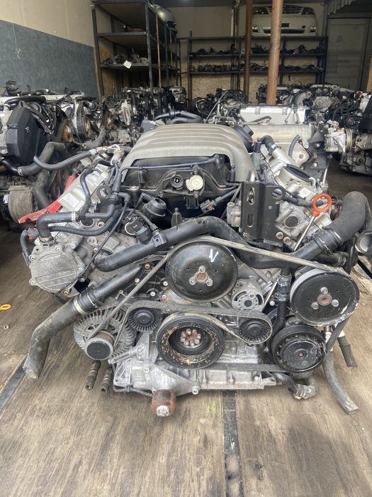 Привозной двигатель на Audi A6C6 обьем 3.2 AUK