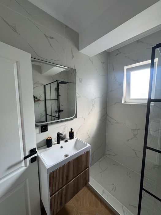 Apartament 2 camere Floresti
