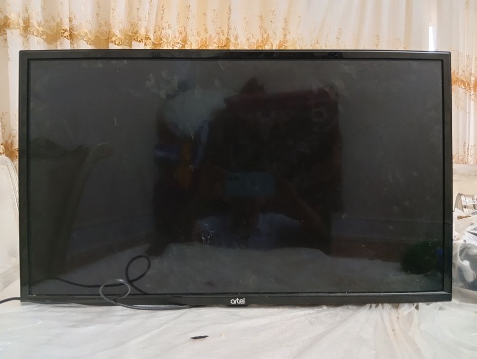 Televizor artel 32