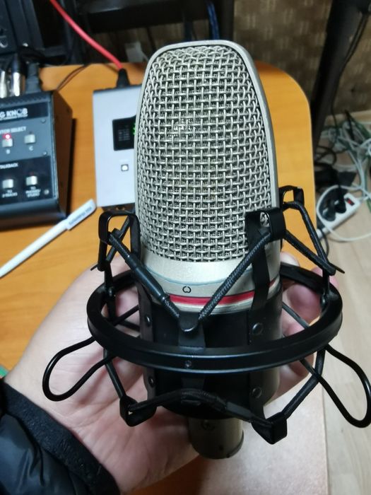 Микрафон Akg c3000b