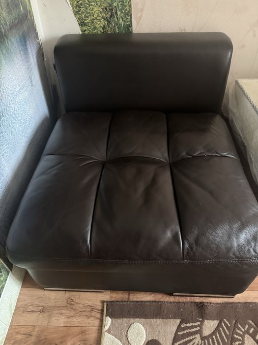 Кресло кожаный отдам даром