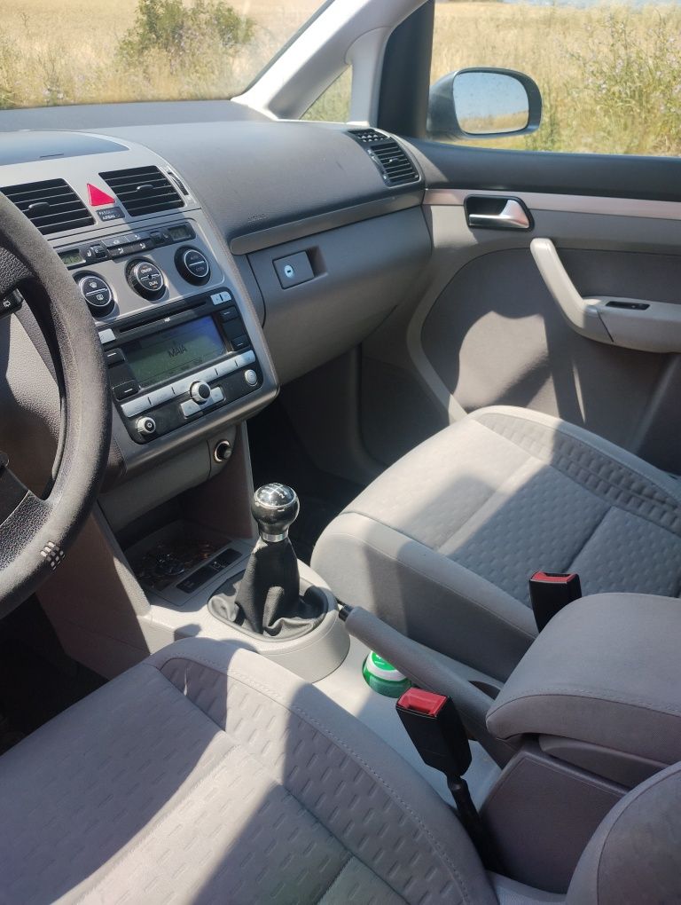 VW touran 2.0 eco fuel с газов инжекцион