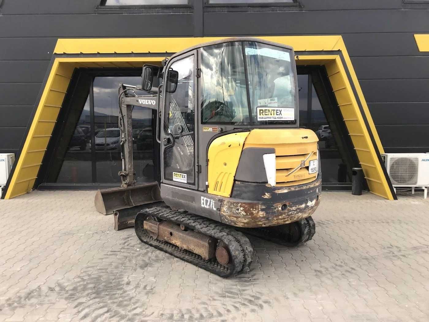 Мини багер 3000 кг Volvo EC27C ПОД НАЕМ от Рентекс