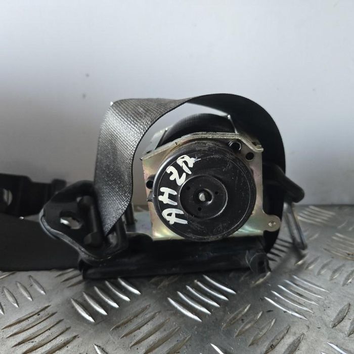 Centura de siguranta dreapta fata Opel Astra H