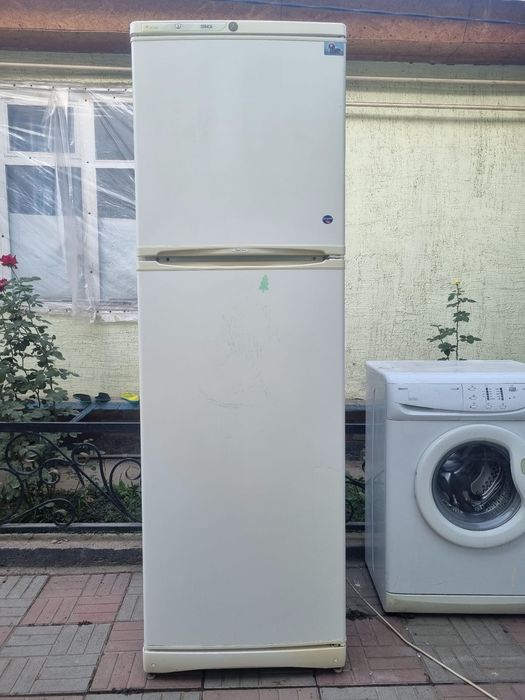 Холодильник   Б/у