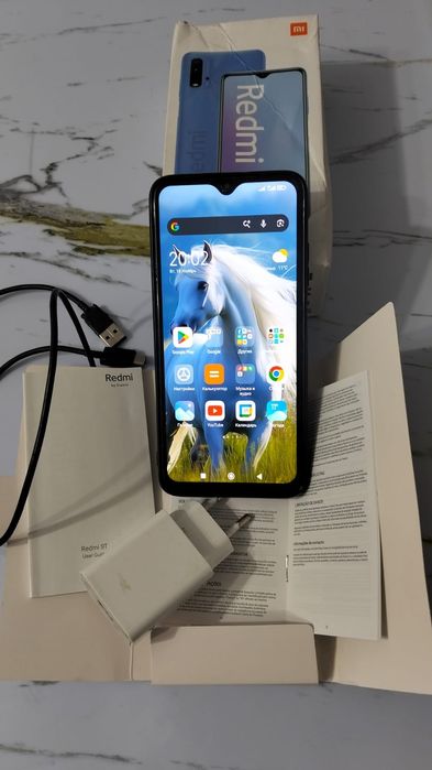 Редми 9Т 64 GB в хорошем состоянии работает отлично не зависает