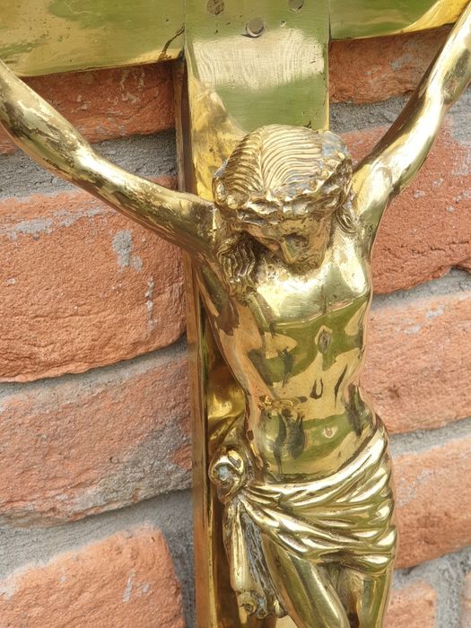 Vand Crucifix diore