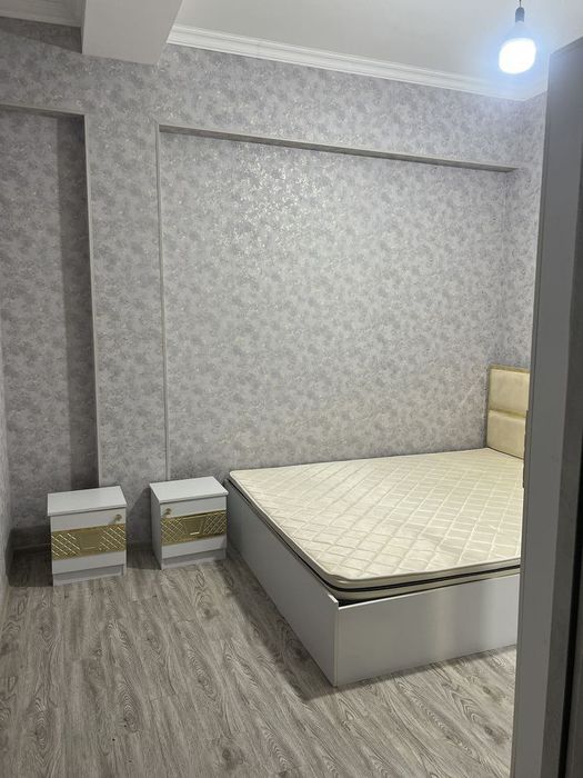 Мирзо Улугбек Метро янида квартира ижарага