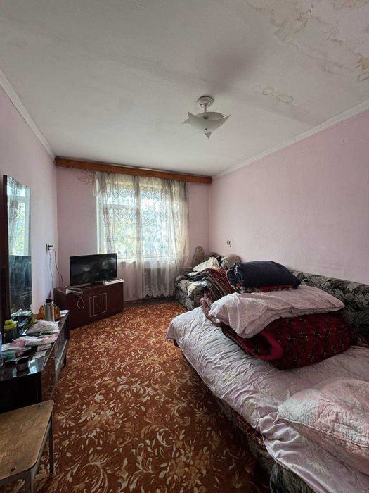 Продается 2-х комнатная Радуга