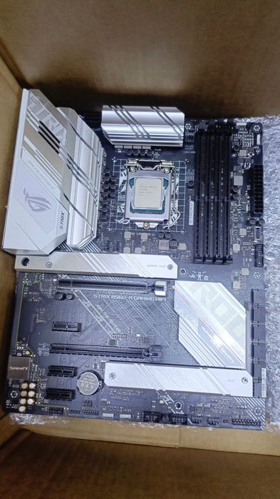 Процессор i7-11700 , материнка B560-A gaming WiFi