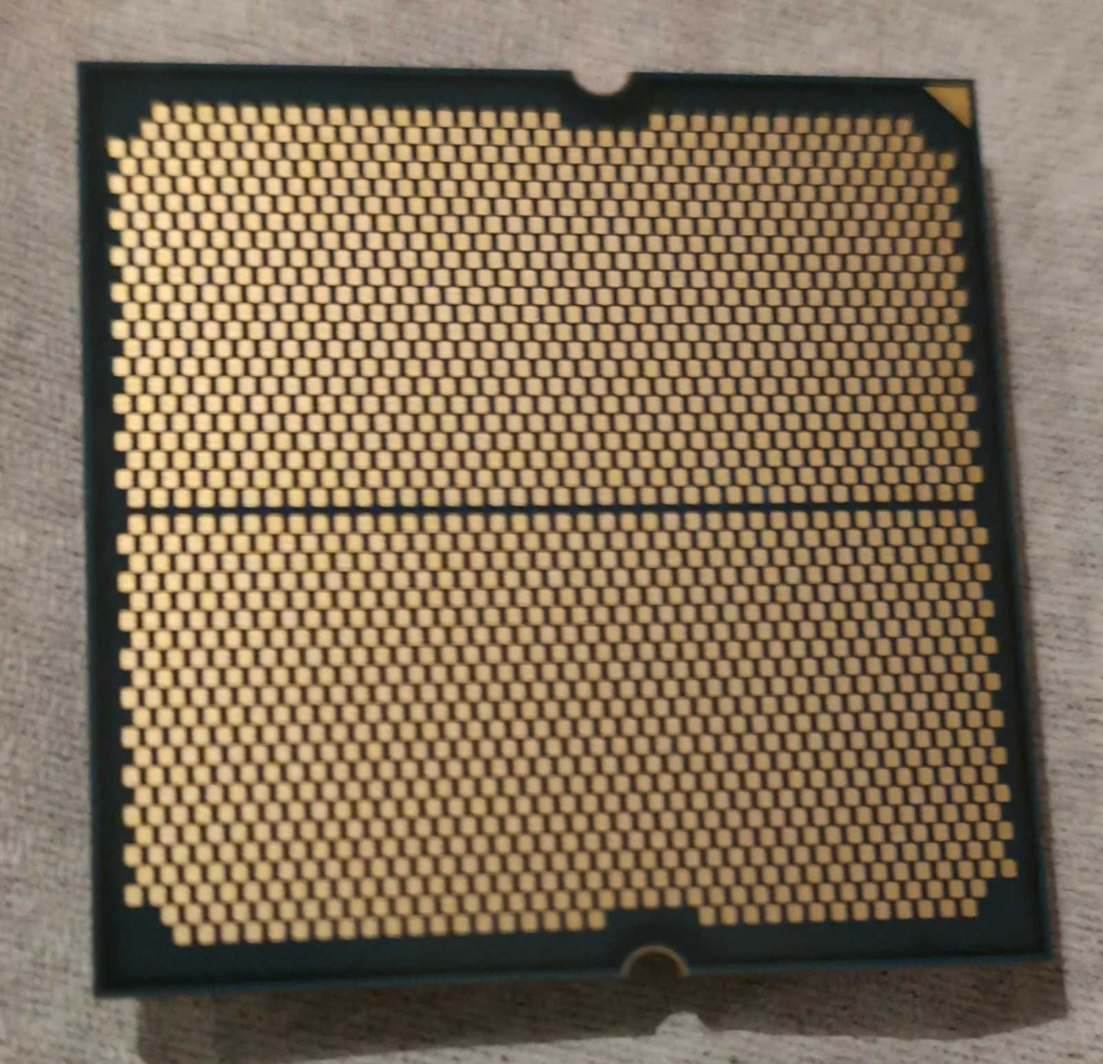 Процесор AMD RYZEN 9 7950X3D 16-Core (5.7 GHz Turbo) 128MB/AM5/