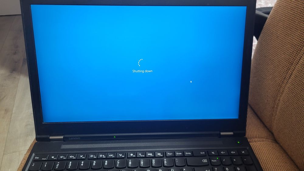 Laptop gaming Lenovo Thinkpad I7 RAM 16gb Video 4GB win10