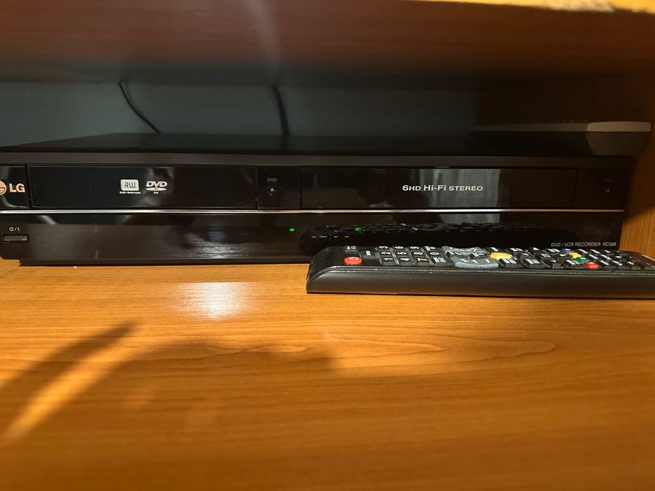 Transfer casete vhs pe DVD sau stick USB