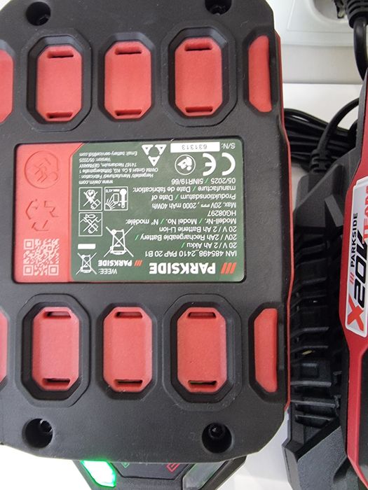 Батерия + зарядно Parkside X20 20v Bluetooth