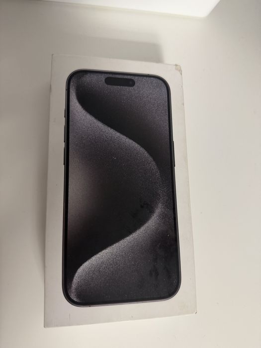 Vand iphone 15 pro 256 gb!