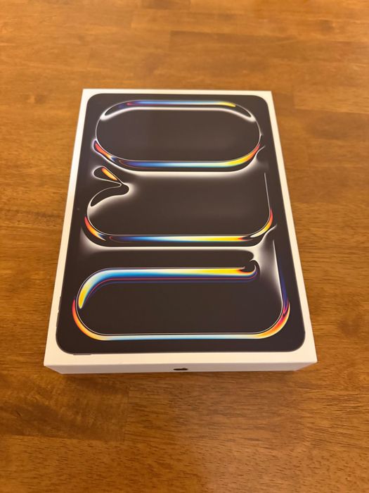 iPad Pro 11 M5 256G storage- чисто нов