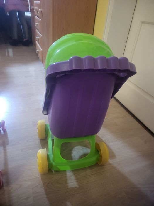 Колички за кукли-2бр.