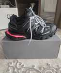 Balenciaga track