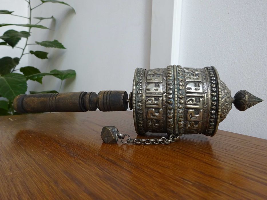 Roata Tibetana cu Mantra, argint tibetan| Vechi obiect de Cult Budist