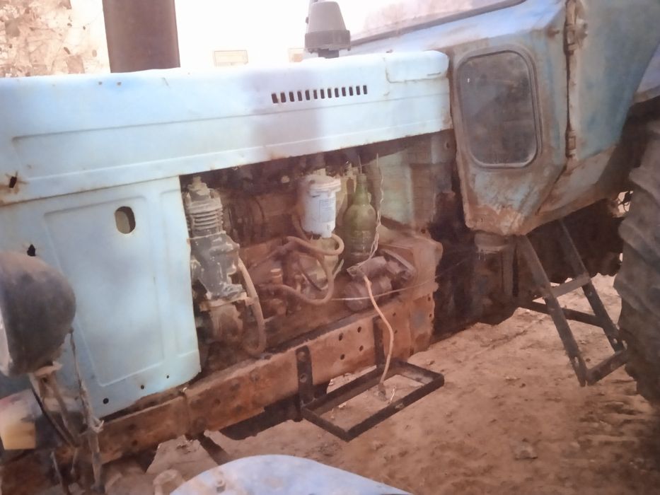 Mtz 80 sotiladi kelishilgan narxda