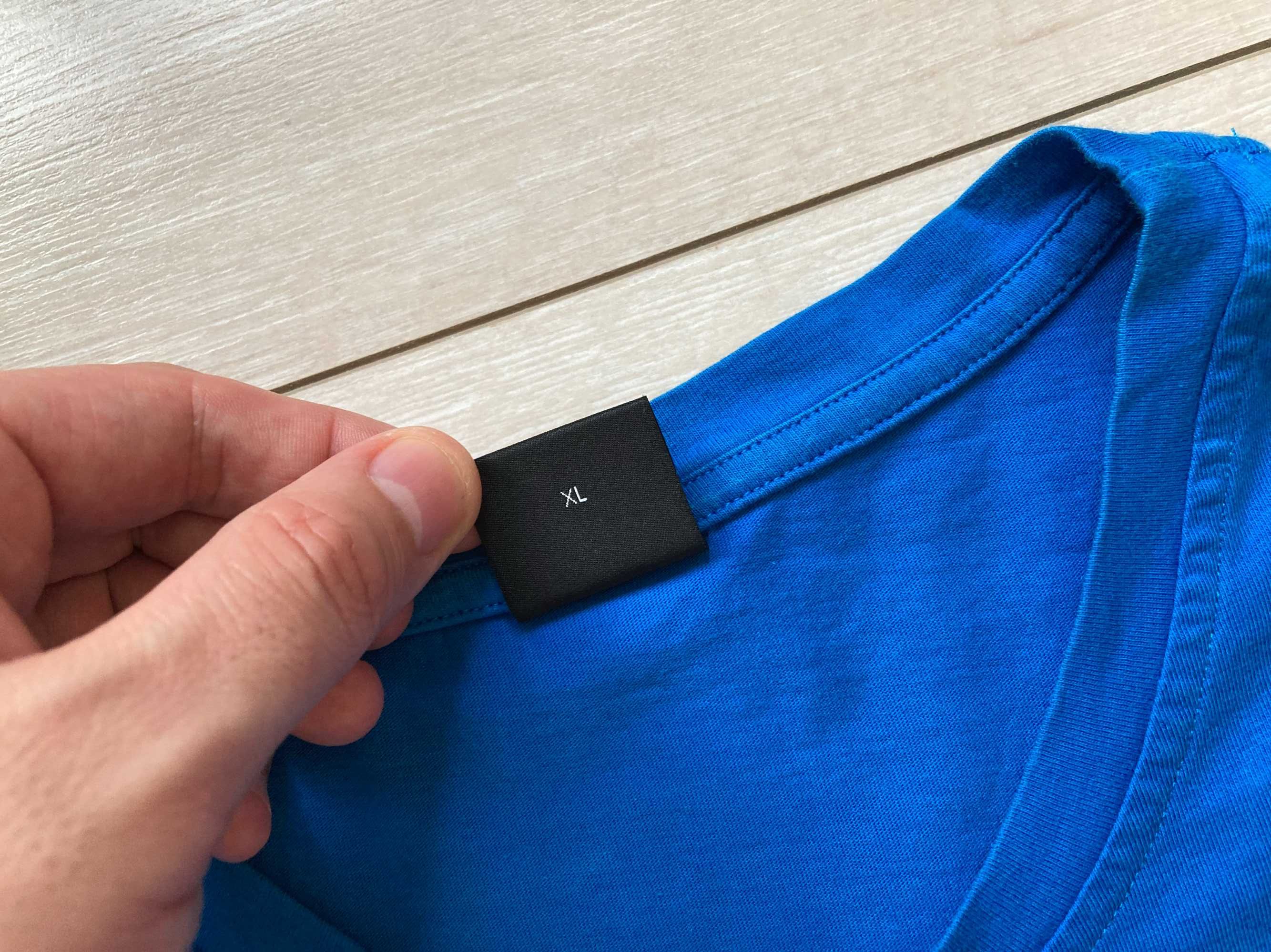 Hugo Boss RN 24 мъжка синя тениска размер XL