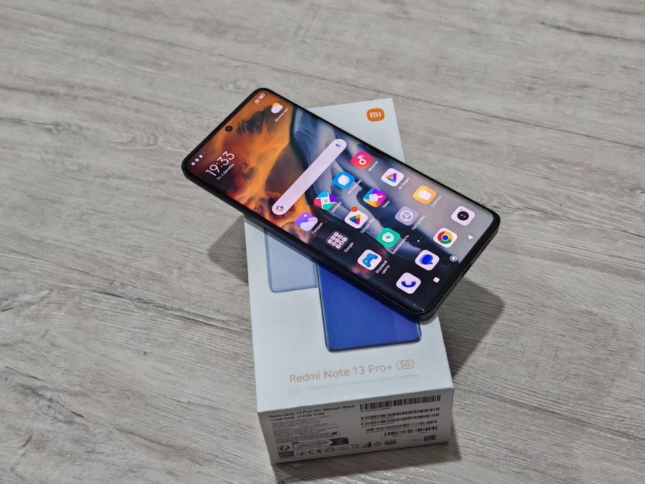 Iphone 15 pro  память 256gb