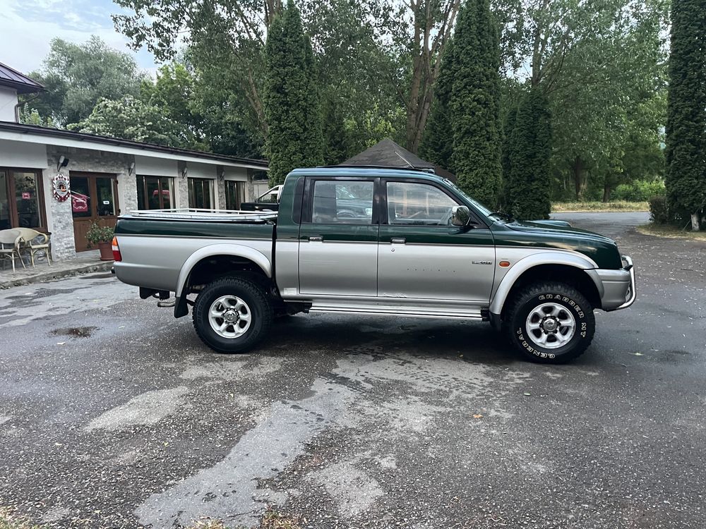 Mitsubishi L200 2.5tdi autoutilitar numere rosii valabile