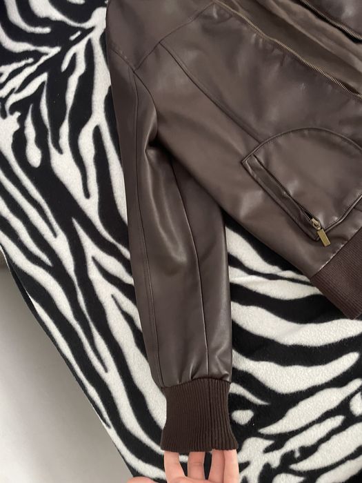 Vand geaca de piele mari