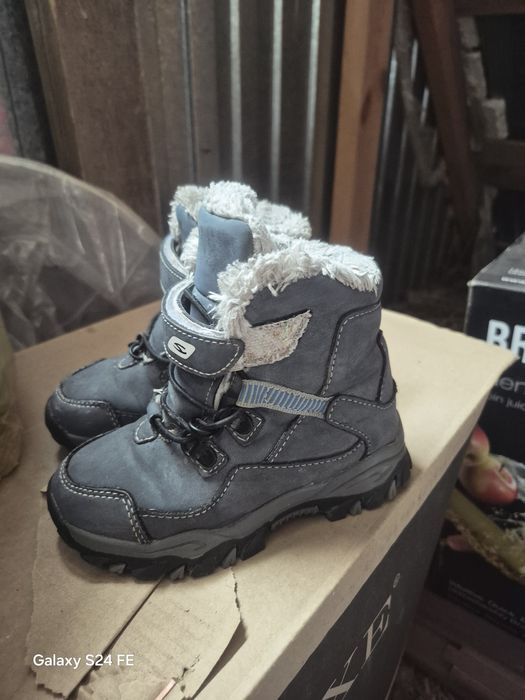 Продам детские обуви