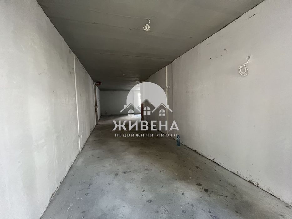Продава се Офис в Варна, Лятно кино Тракия - 78 кв.м за 1513 €/кв.м - Снимка #1