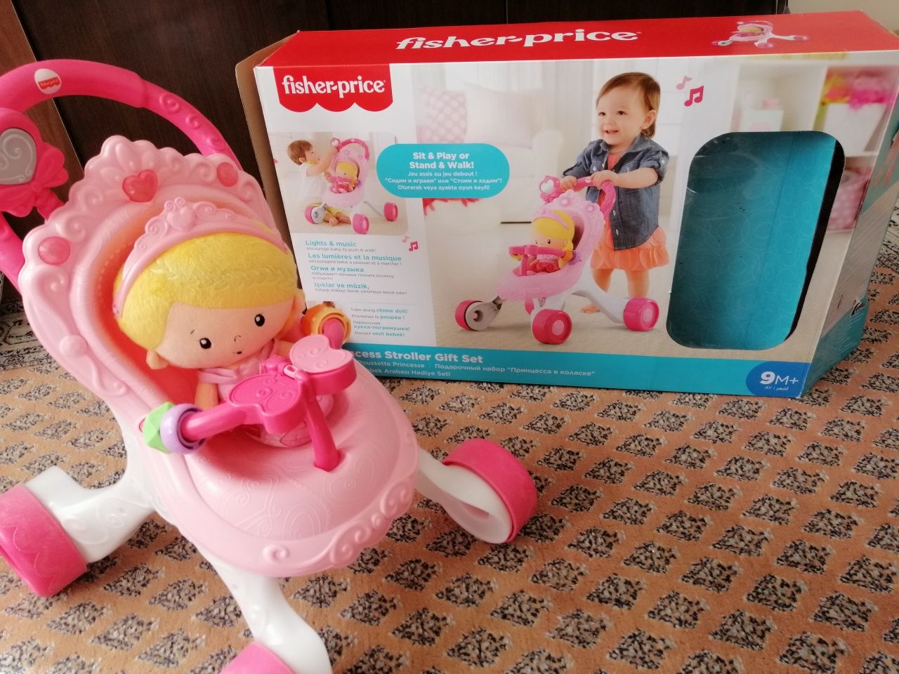 Музикална проходилка-количка за кукли Fisher Price