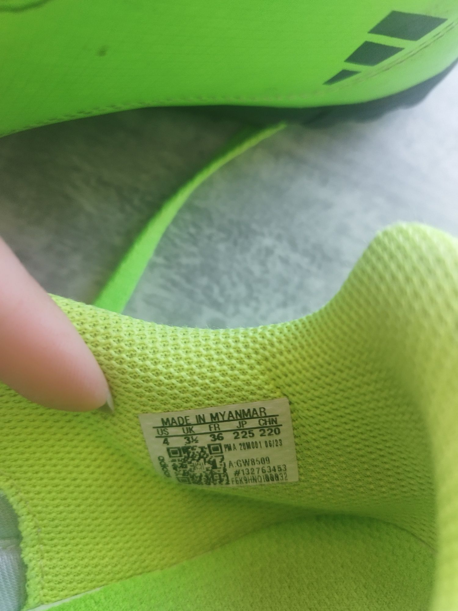 Кецове и стоножки Adidas номер  35 и  1/2